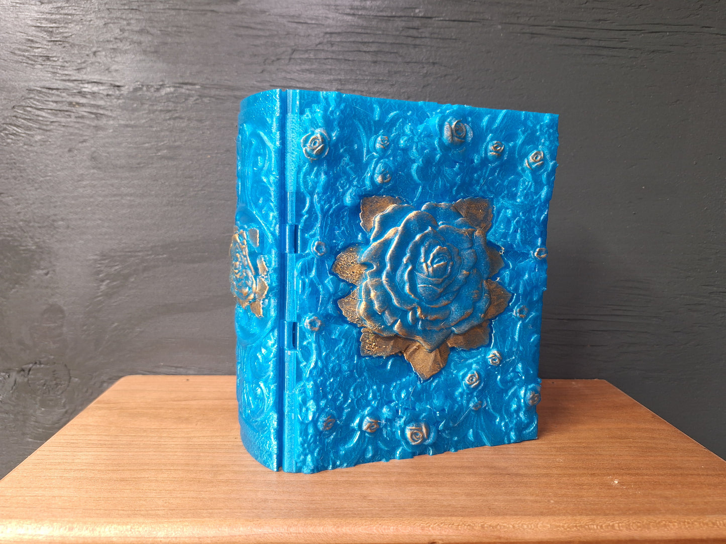 Rose Reforged Storage Tome