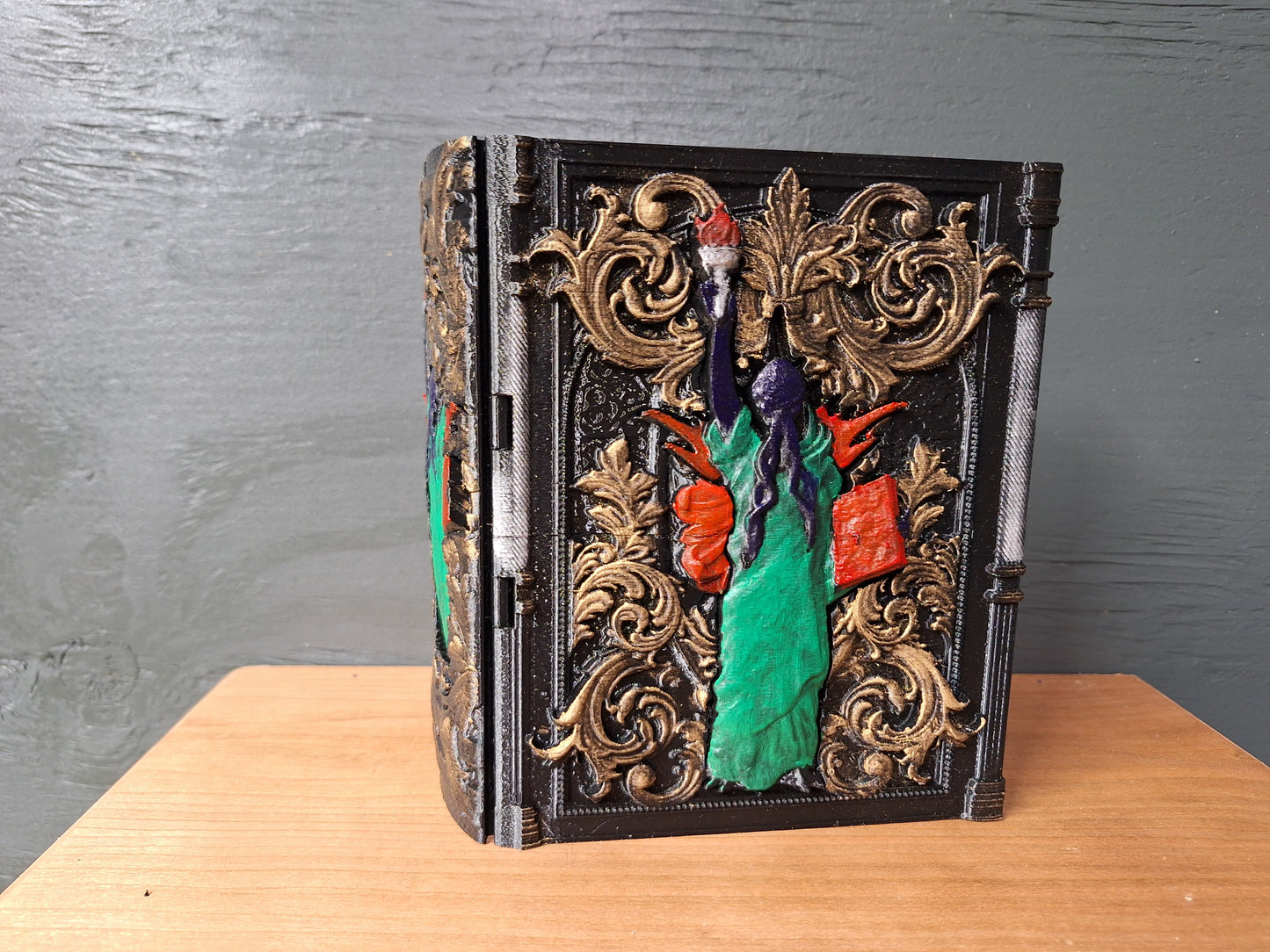Mind Flayer Liberty Reforged Storage Tome