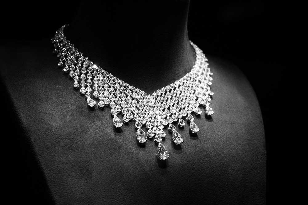 diamond-necklace-showpiece-diamonds-by-doron